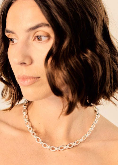 Hollow Necklace