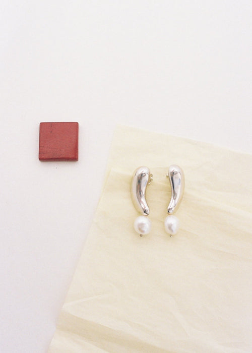 Khelia Earrings